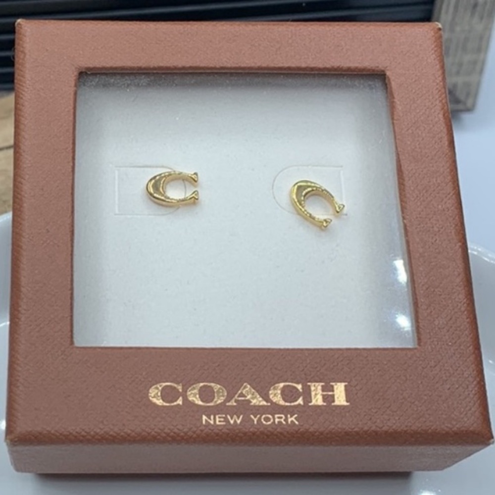 Coach Signature Stud “C”  Earrings